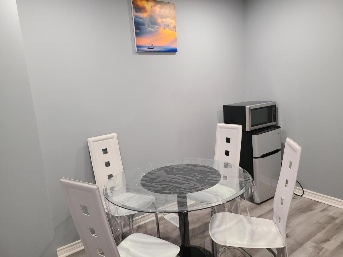 Downtown Ottawa Spacious Room Accommodation Exterior photo
